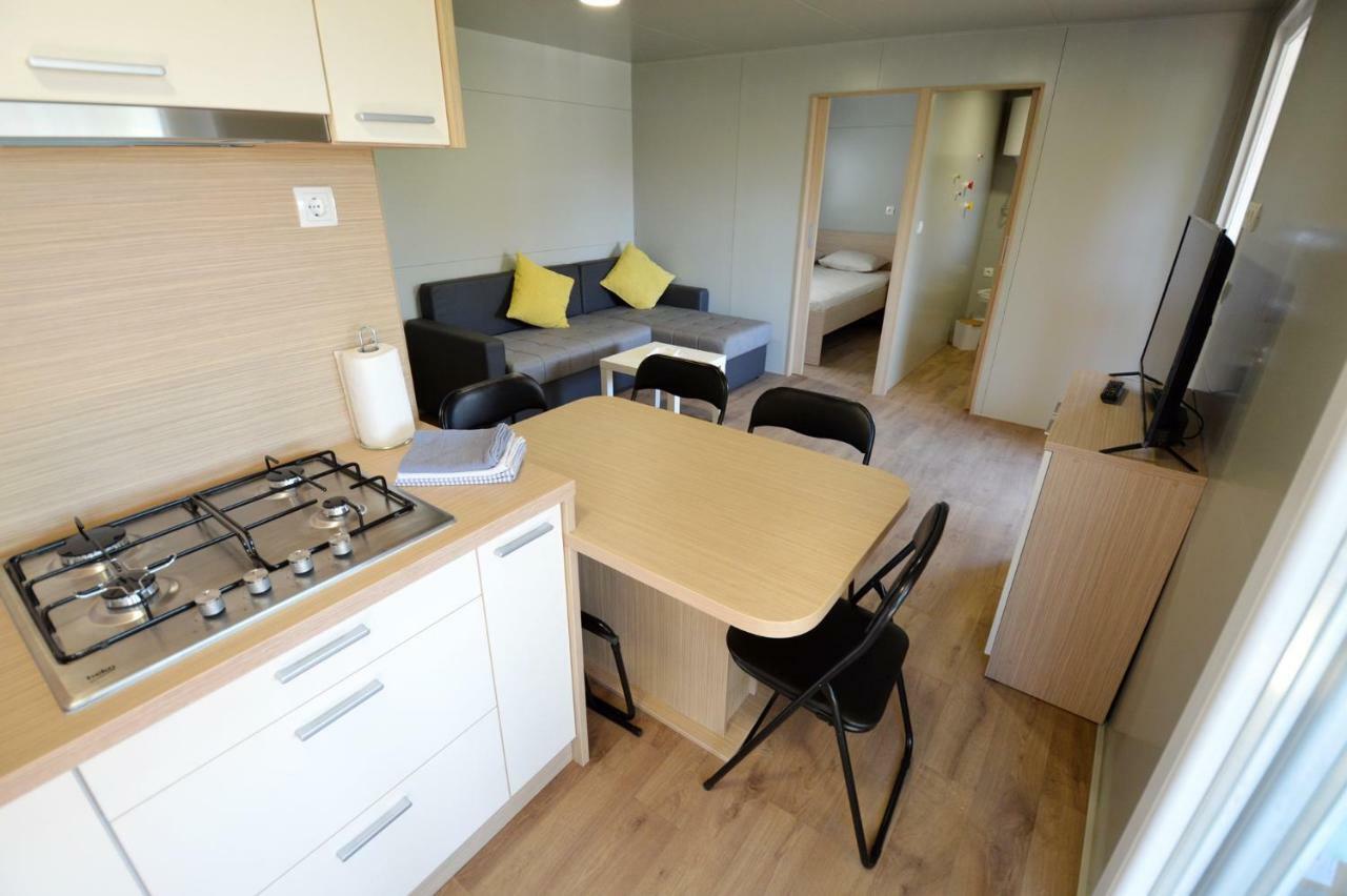 Mobile Home Cvita Бетина Екстер'єр фото