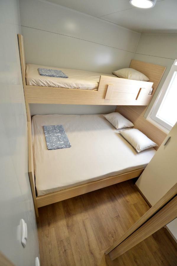 Mobile Home Cvita Бетина Екстер'єр фото